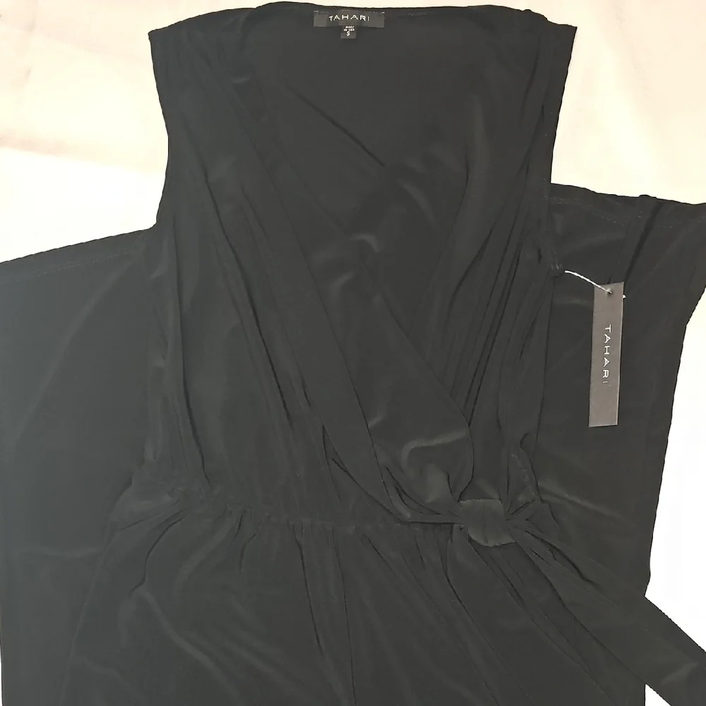 Tahari Elegant Black Sleeveless Jumpsuit - Picture 4 of 11